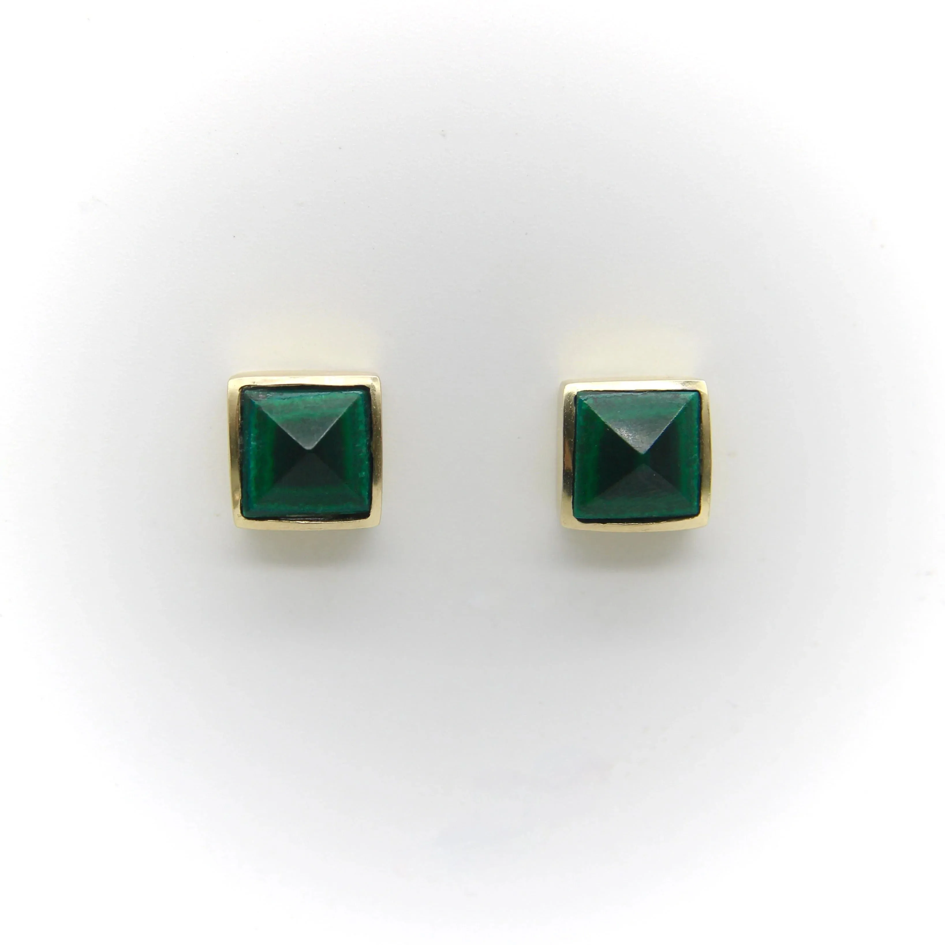 clous pyramidaux en malachite signature dorés sold by 58 Facettes product image thumbnail 3