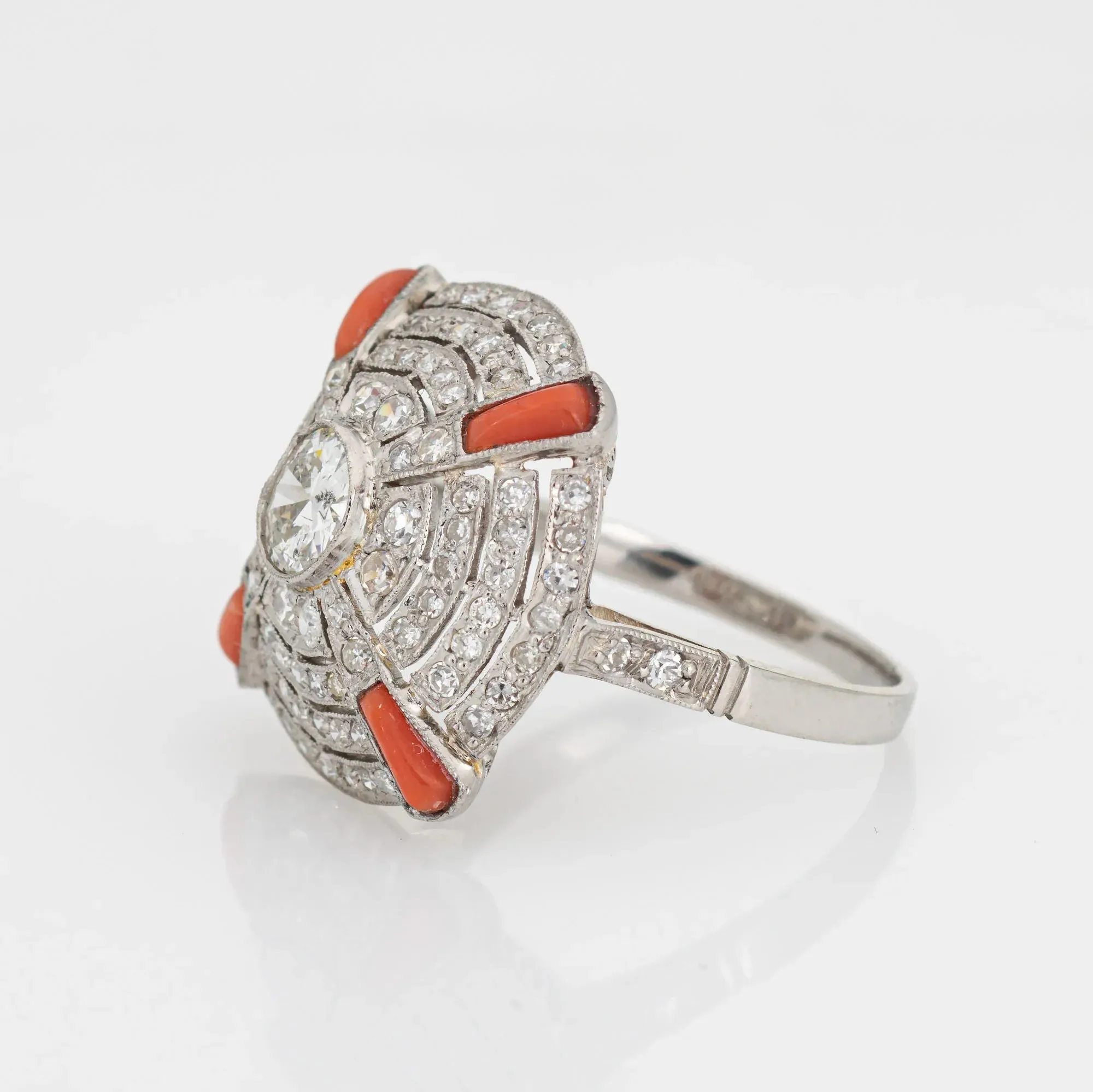 art déco diamond coral Ring sold by 58 Facettes product image thumbnail 4