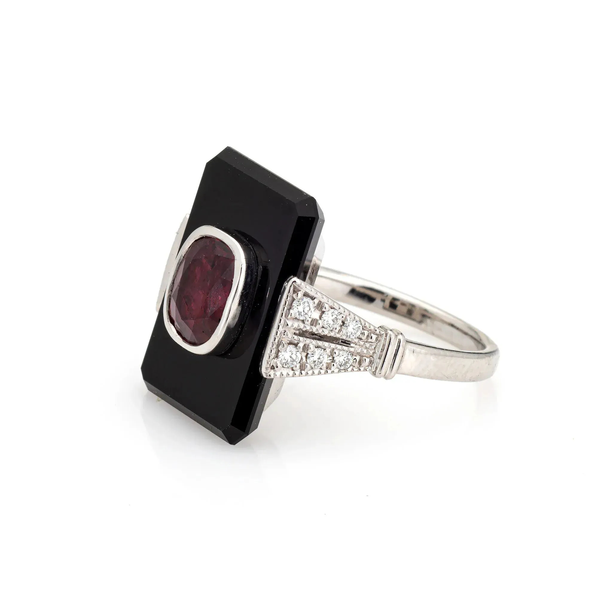 Bague cocktail - en platine 900 avec rubis, onyx et diamants sold by 58 Facettes product image thumbnail 5