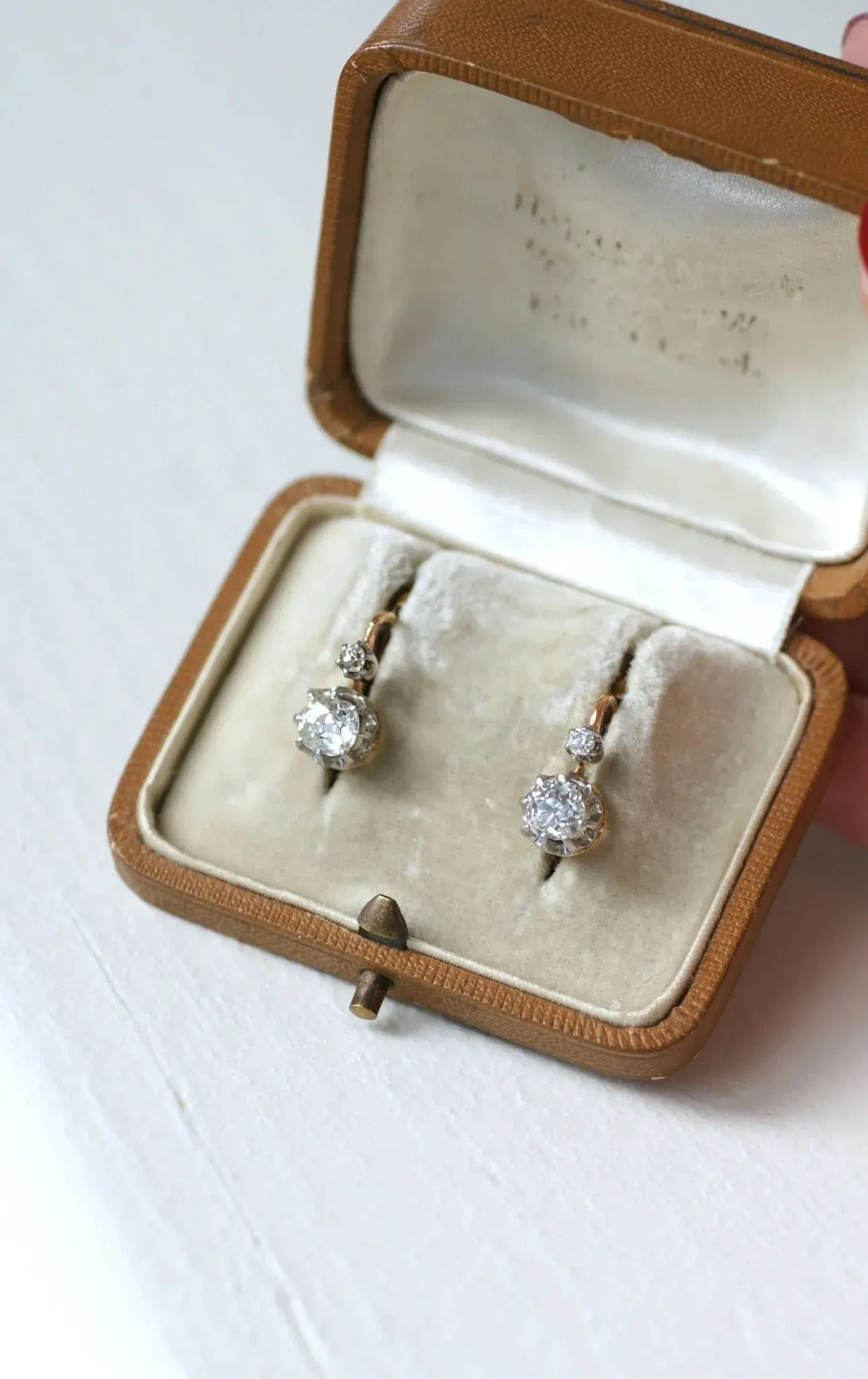 Boucles d'oreilles anciennes diamants 1,10 Ct sold by 58 Facettes product image thumbnail 4