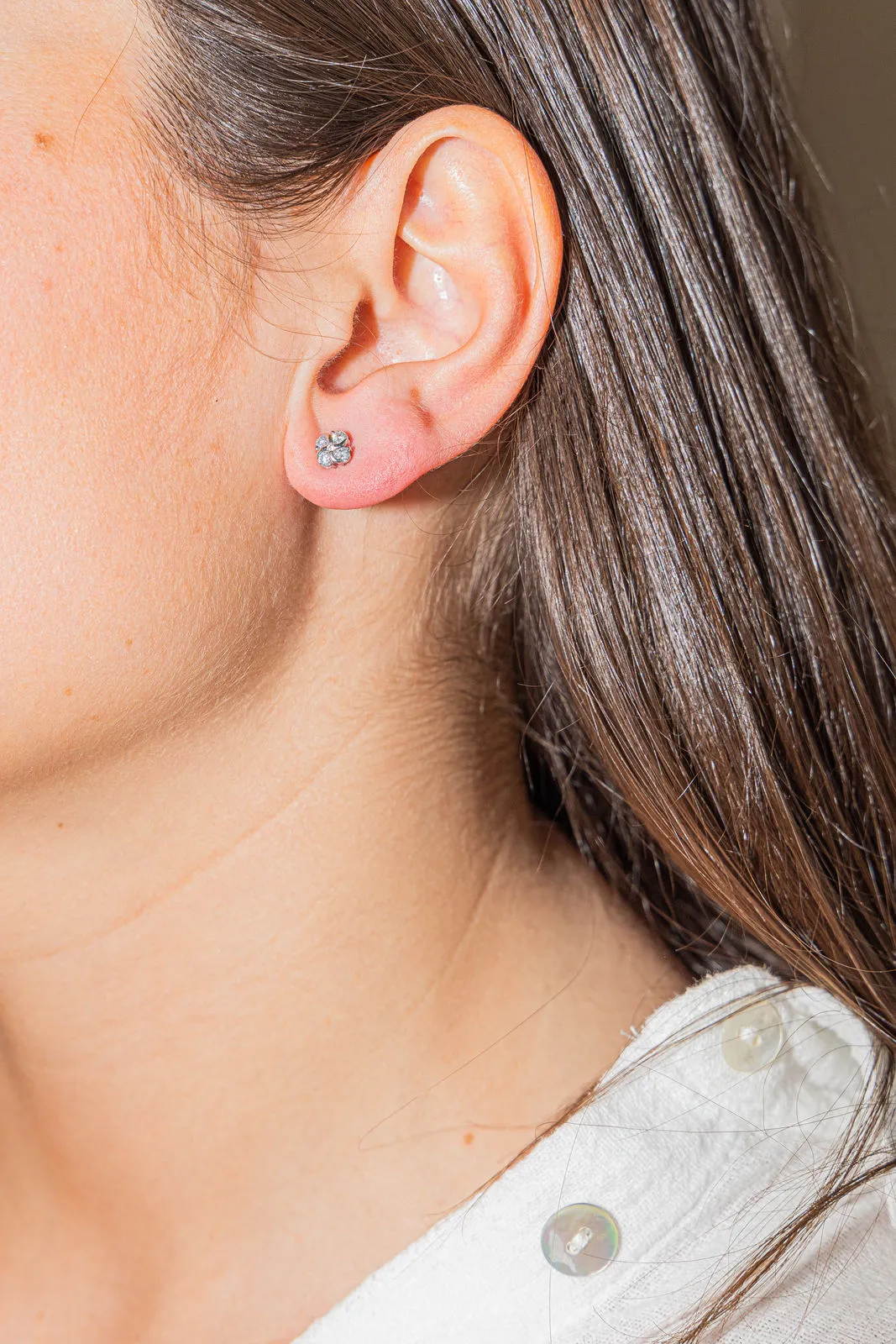 Boucles d'oreilles Puces Or blanc Diamant sold by 58 Facettes product image thumbnail 2