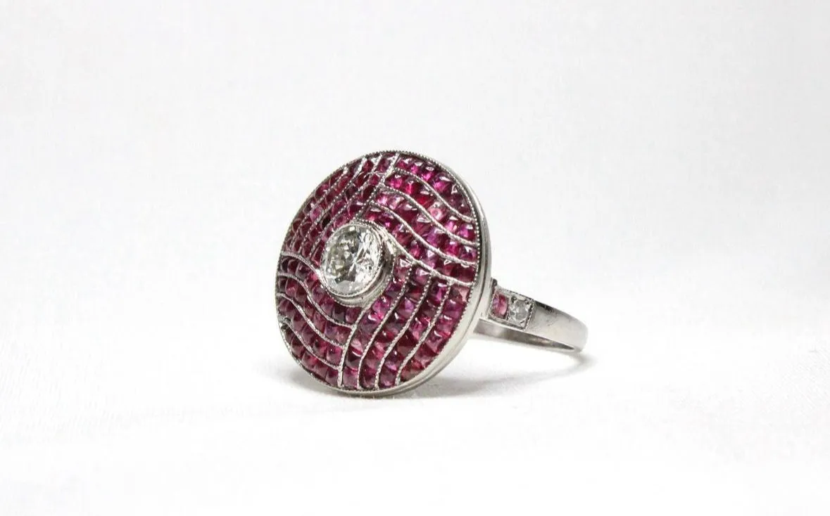 Bague style Art déco Diamants Rubis sold by 58 Facettes product image thumbnail 4