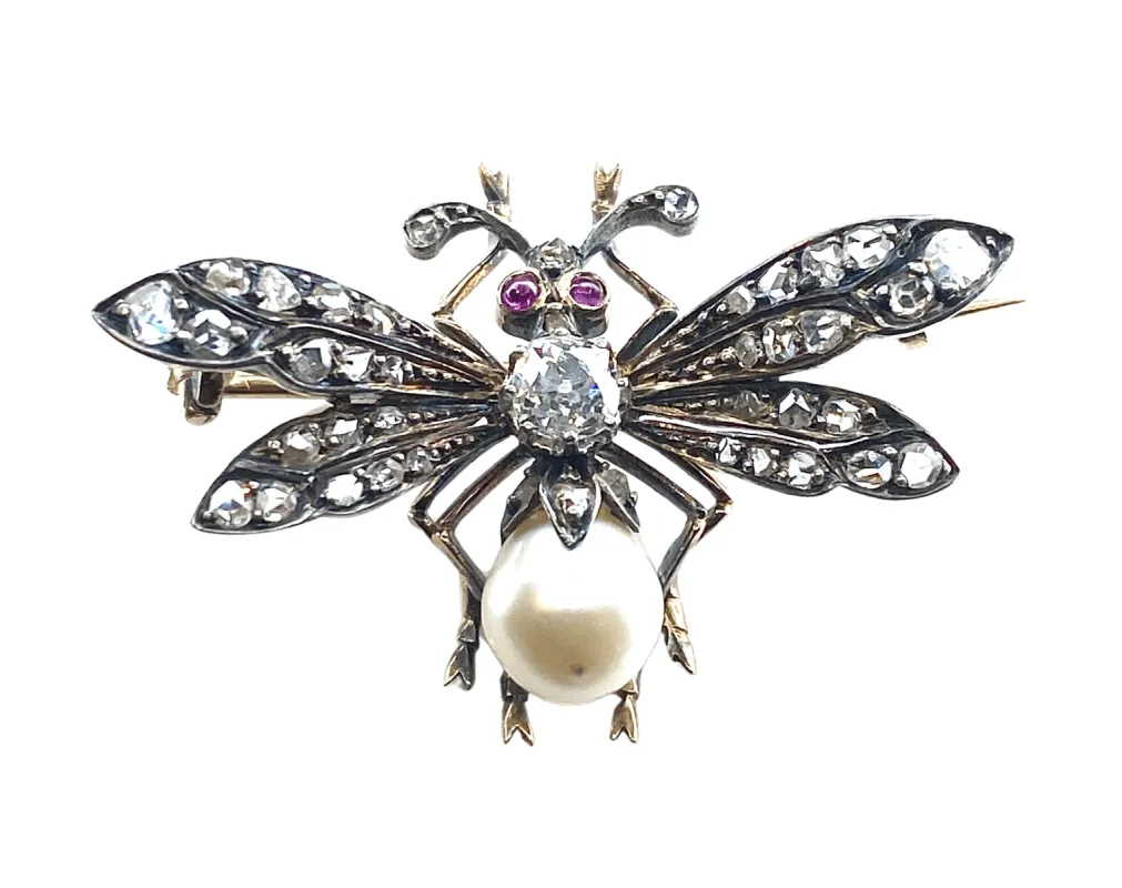 Broche Mouche Perle Fine & Diamants sold by 58 Facettes