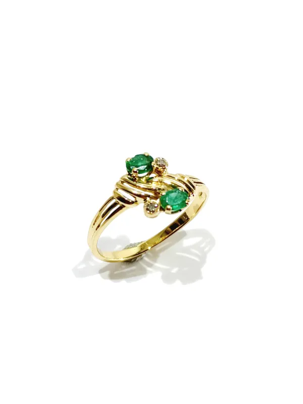 Bague Toi & Moi diamants émeraudes sold by 58 Facettes