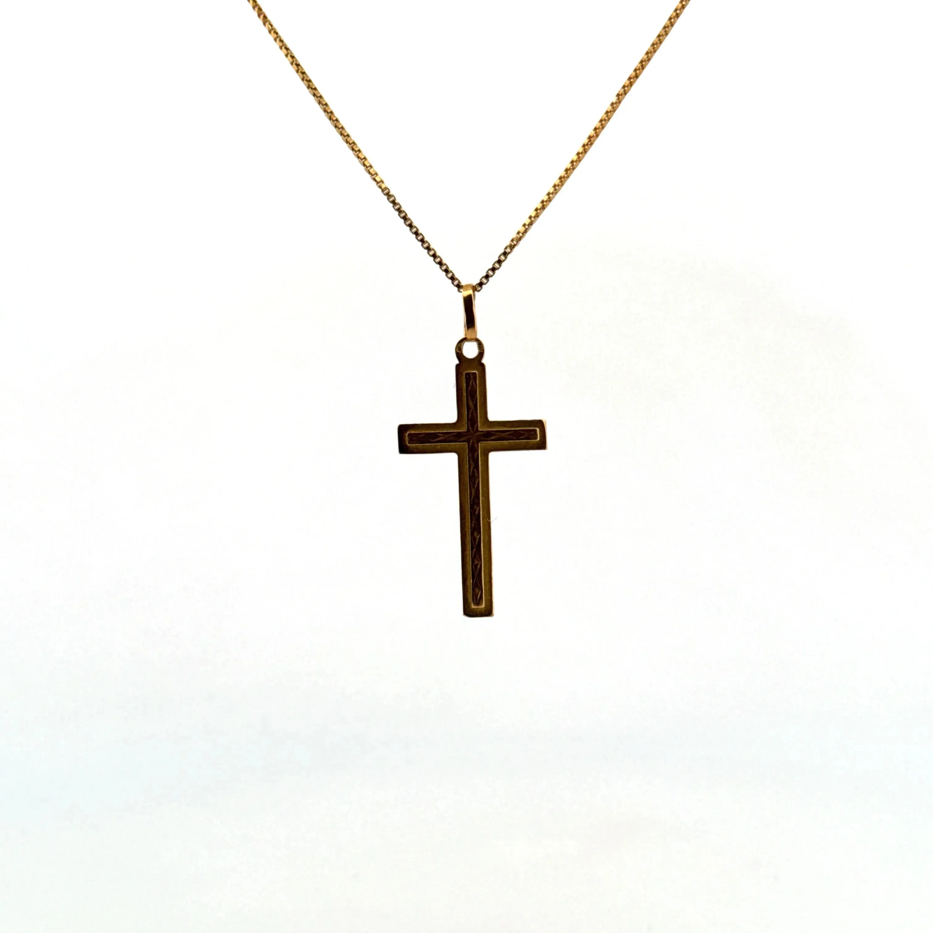 Pendentif Croix or jaune sold by 58 Facettes product image thumbnail 3