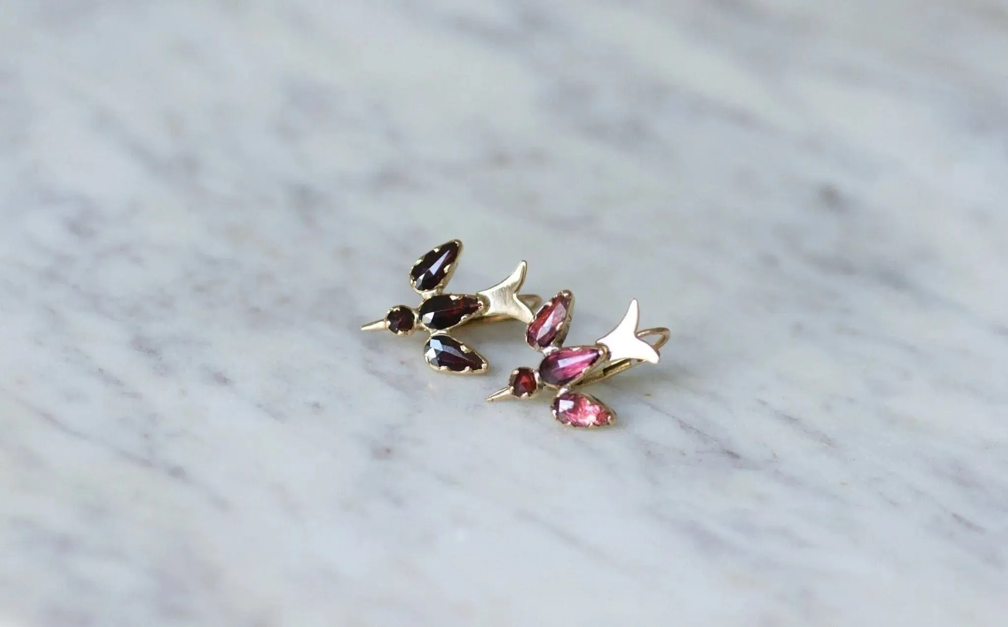 Boucles d'oreilles Colombes Or Grenats sold by 58 Facettes product image thumbnail 5