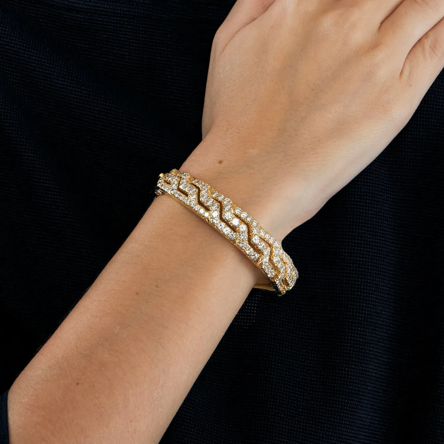 Bracelet tank or jaune diamants sold by 58 Facettes product image thumbnail 2