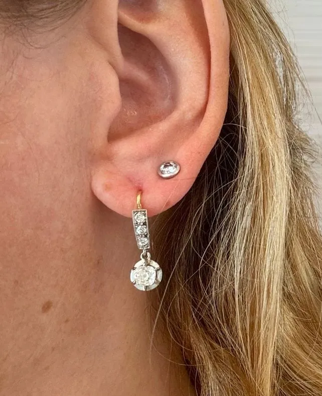 Boucles d’oreilles dormeuses en or jaune 750 et platine, diamants sold by 58 Facettes product image thumbnail 2