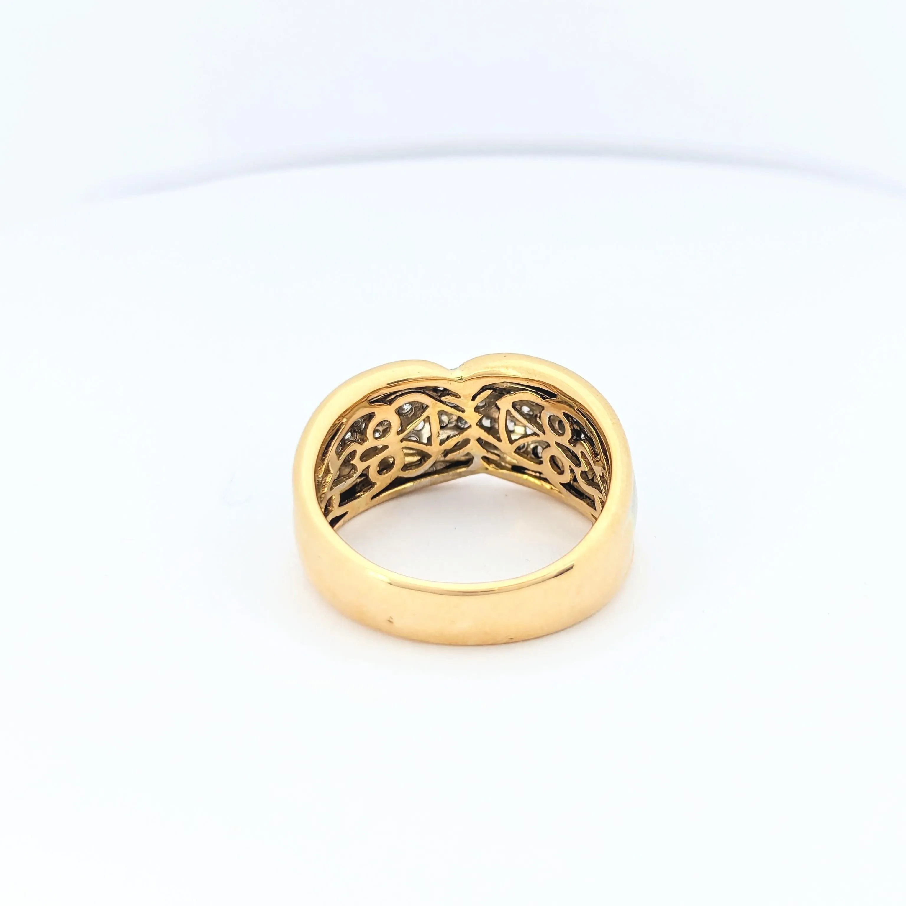 Bague en or jaune 18 carats pavée de diamants sold by 58 Facettes product image thumbnail 4