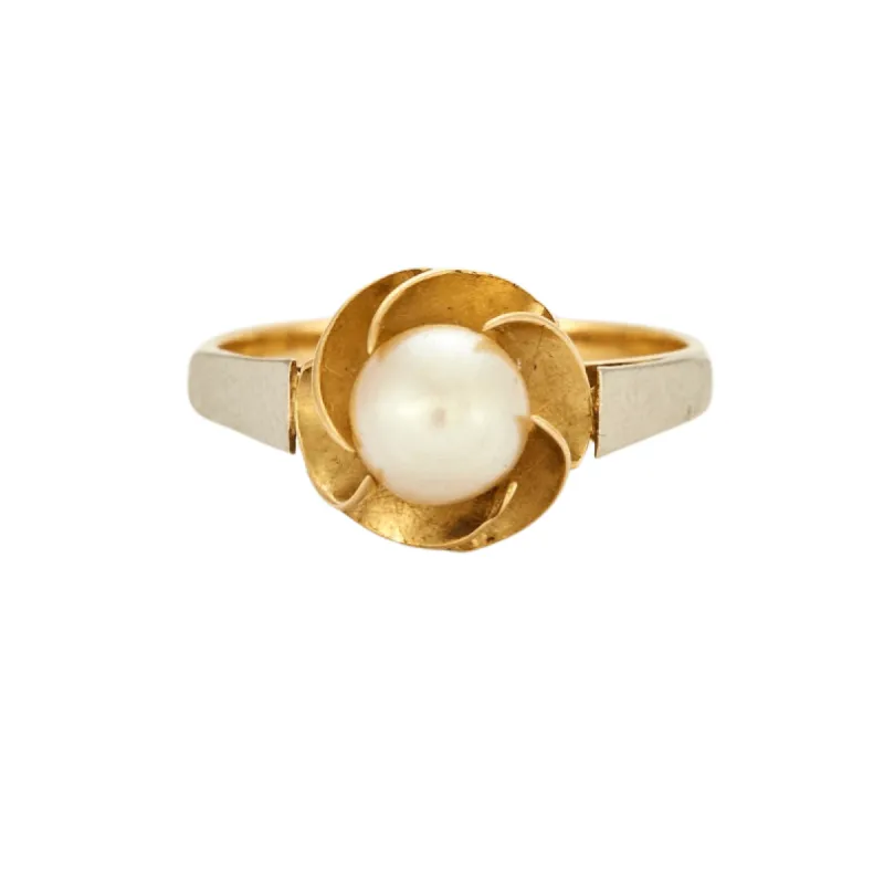 Bague Tourbillon Perle sold by 58 Facettes