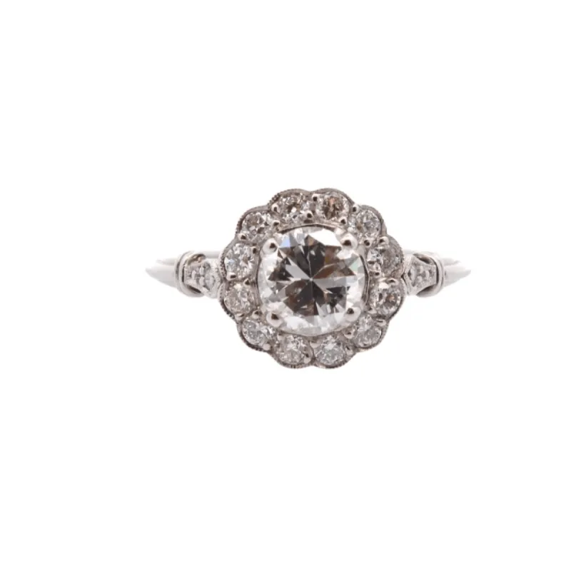 Bague vintage platine diamants sold by 58 Facettes