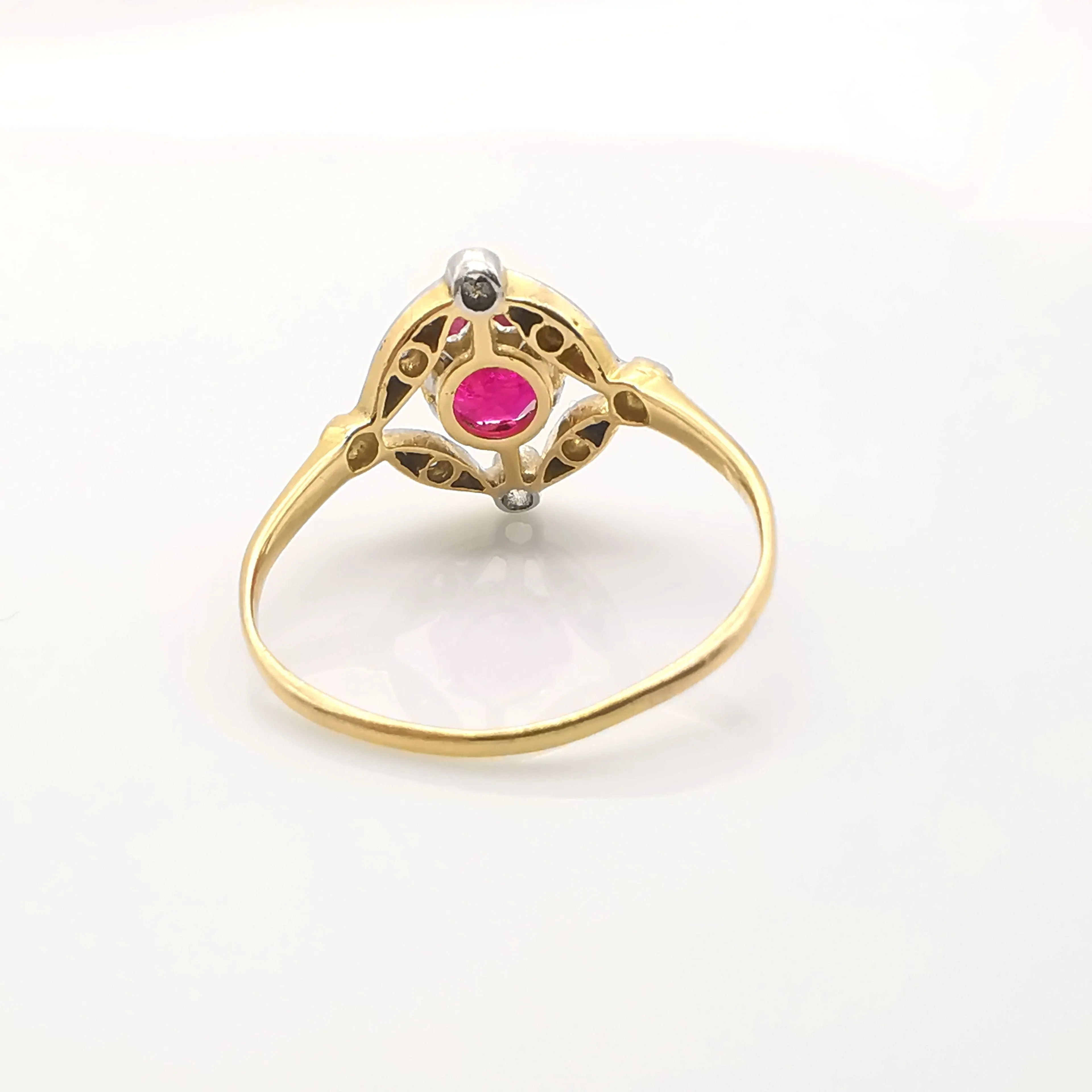 Bague or jaune, rubis et diamants sold by 58 Facettes product image thumbnail 5