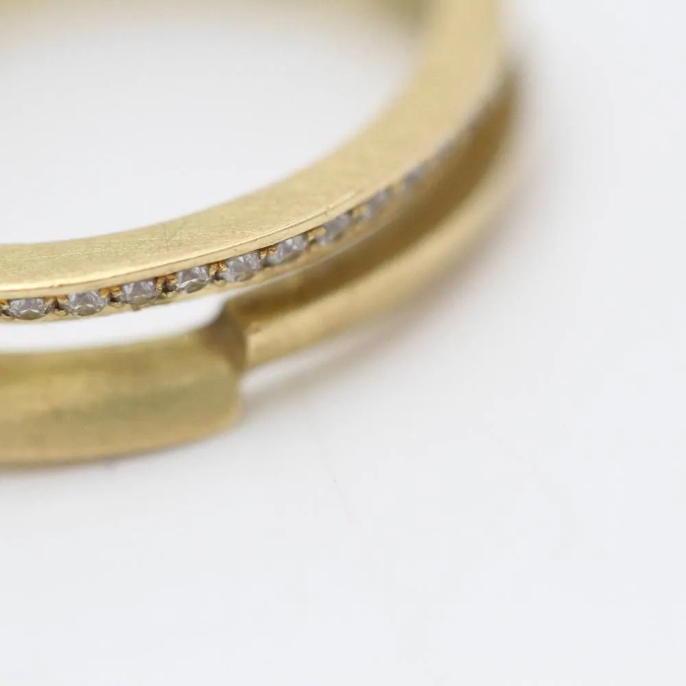 Bague en or 18 carats avec diamants sold by 58 Facettes product image thumbnail 3