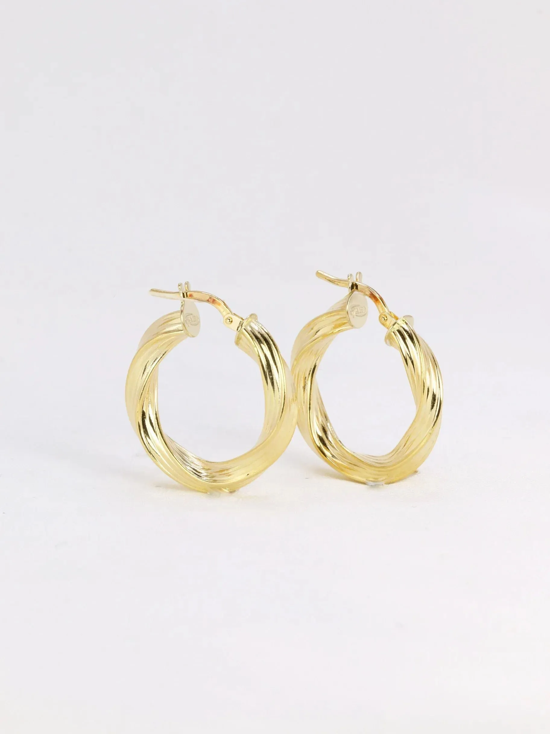 Créoles torsadées Or jaune sold by 58 Facettes product image thumbnail 5