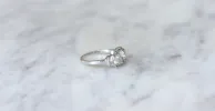 Bague Art Déco diamants or blanc et platine sold by 58 Facettes
