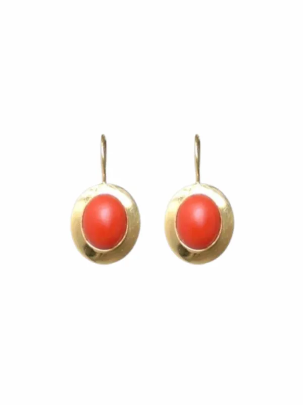 Boucles d'oreilles dormeuses vintage en or et corail sold by 58 Facettes