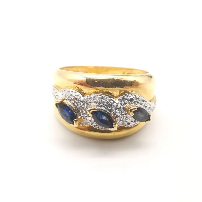 Bague ancienne Or jaune Saphirs et Diamants sold by 58 Facettes