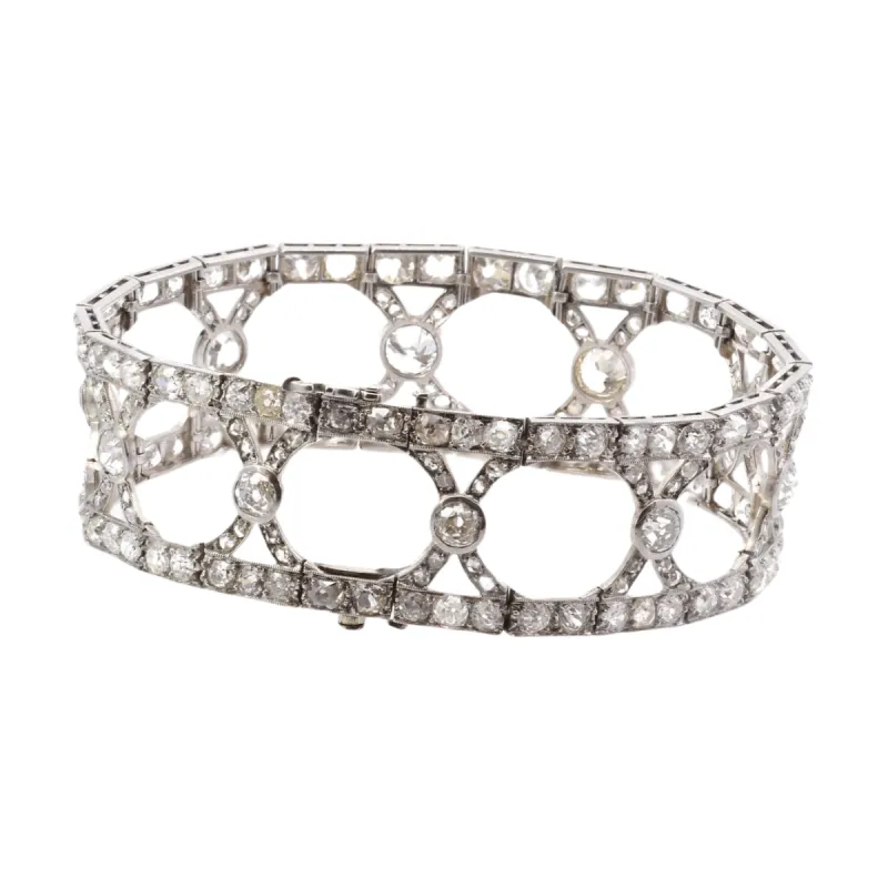 Bracelet Art Déco authentique serti de diamants d'époque 1920 sold by 58 Facettes