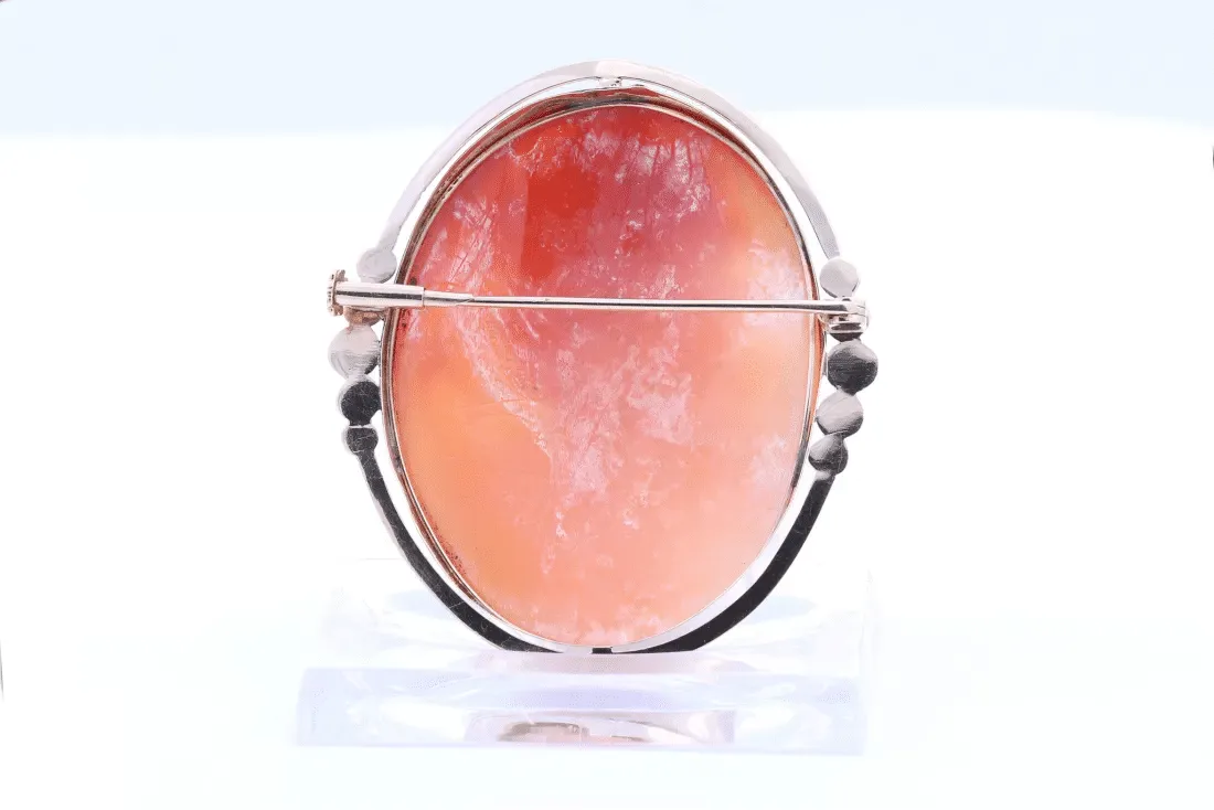 Broche Art Déco en or jaune sertie d'un camée sold by 58 Facettes product image thumbnail 4