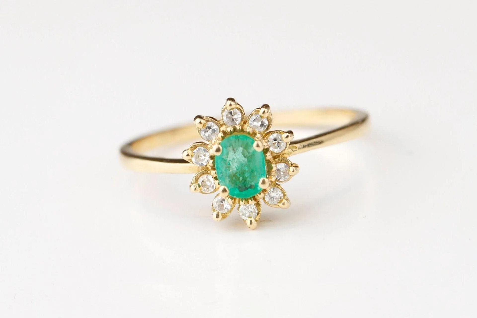Bague Marguerite Emeraude de 0,40ct sold by 58 Facettes product image thumbnail 5