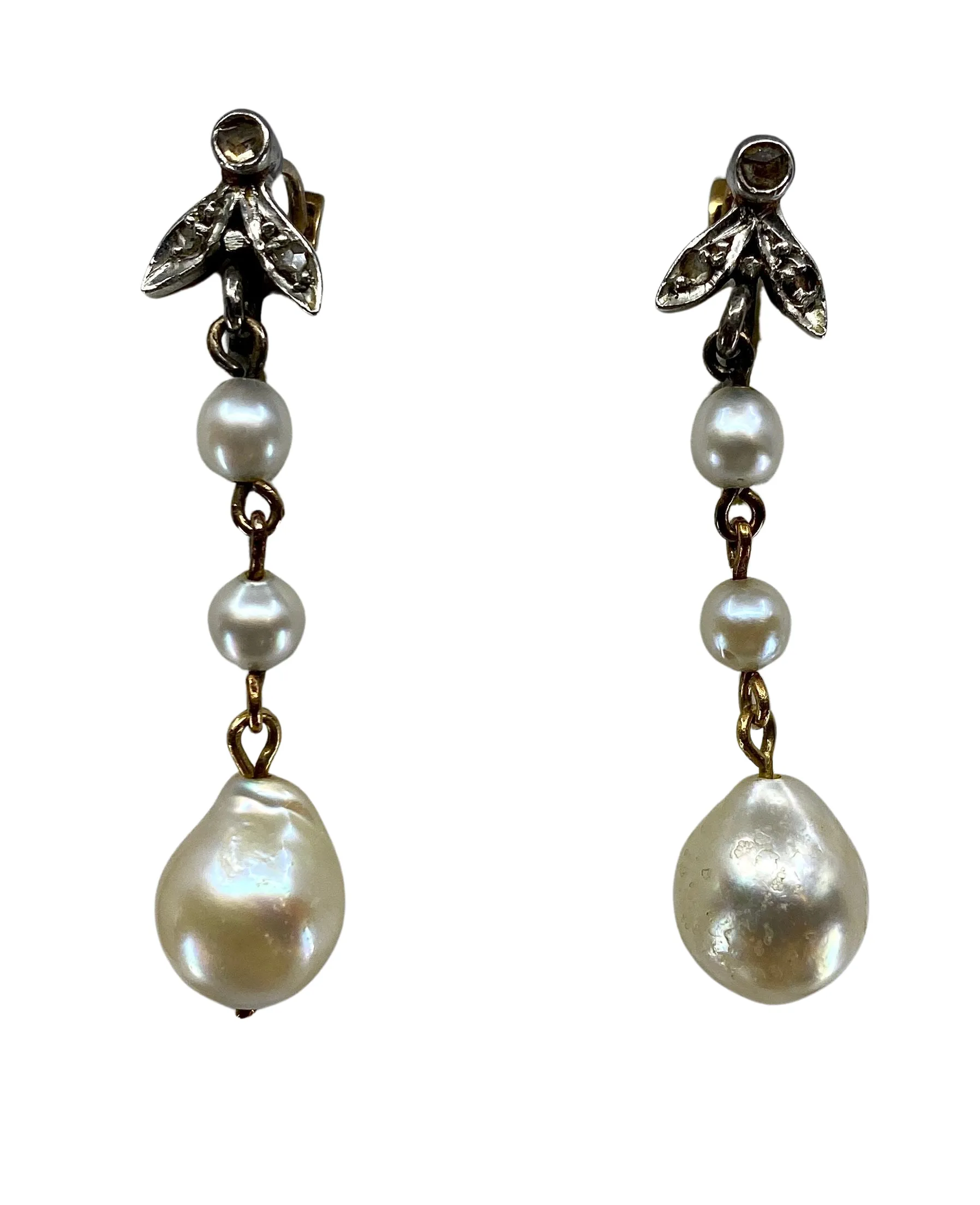 Boucles d’oreilles or perles diamants vers 1900 sold by 58 Facettes