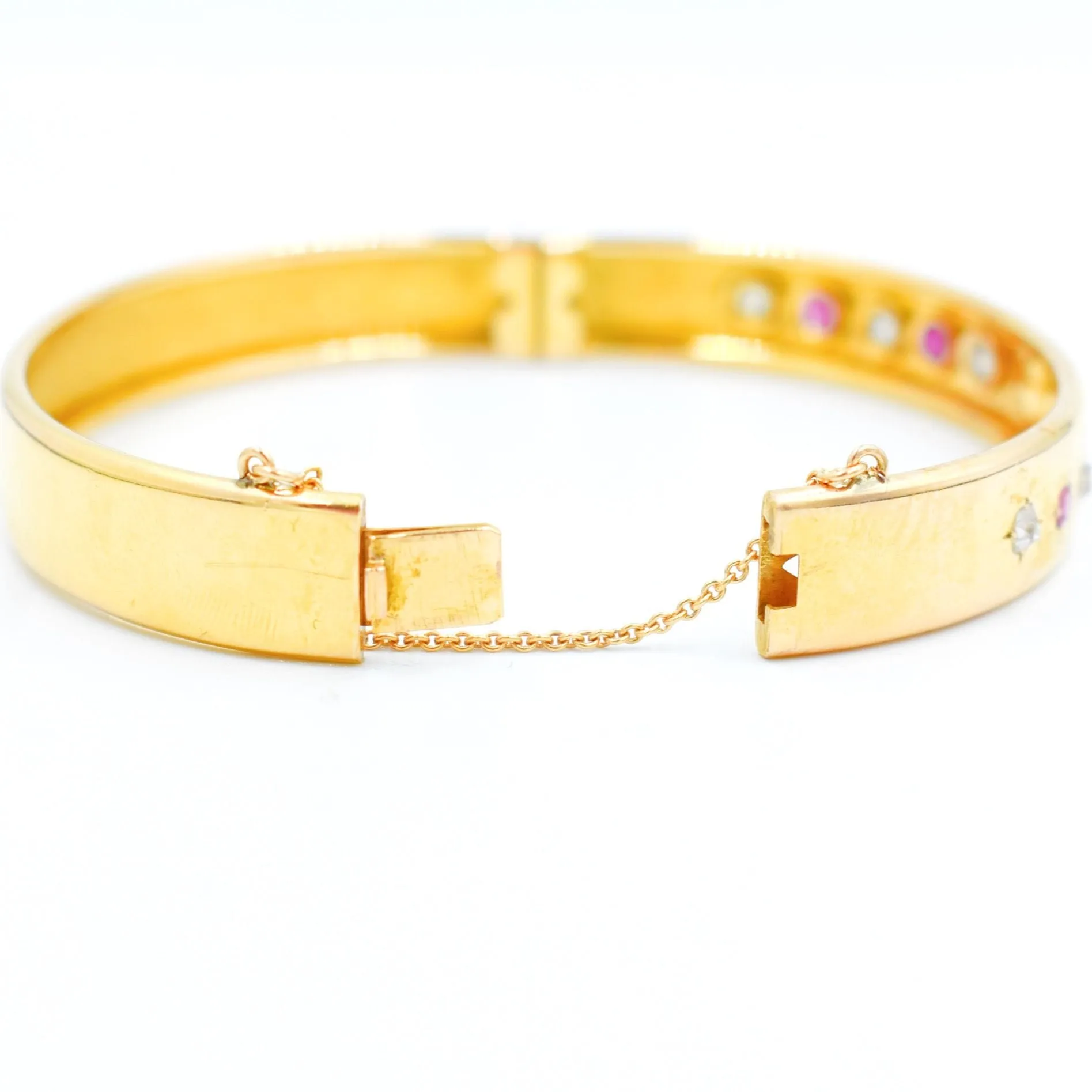 Bracelet jonc en or diamants, rubis et perle sold by 58 Facettes product image thumbnail 5