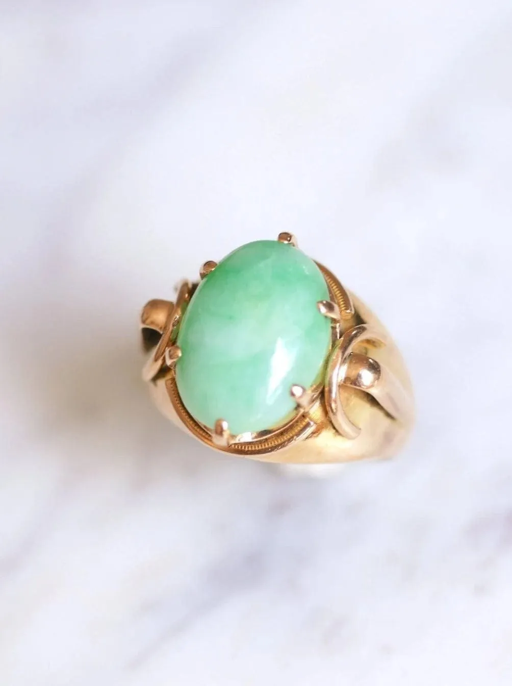 Bague chevalière boule vintage en or rose et jade sold by 58 Facettes product image thumbnail 2