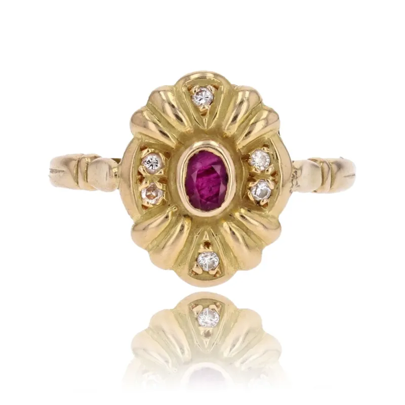 Bague or jaune d'occasion rubis diamants sold by 58 Facettes