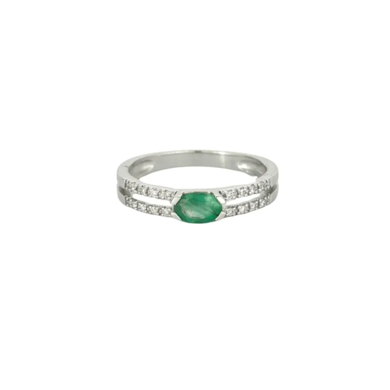 Bague or blanc émeraude et diamants sold by 58 Facettes
