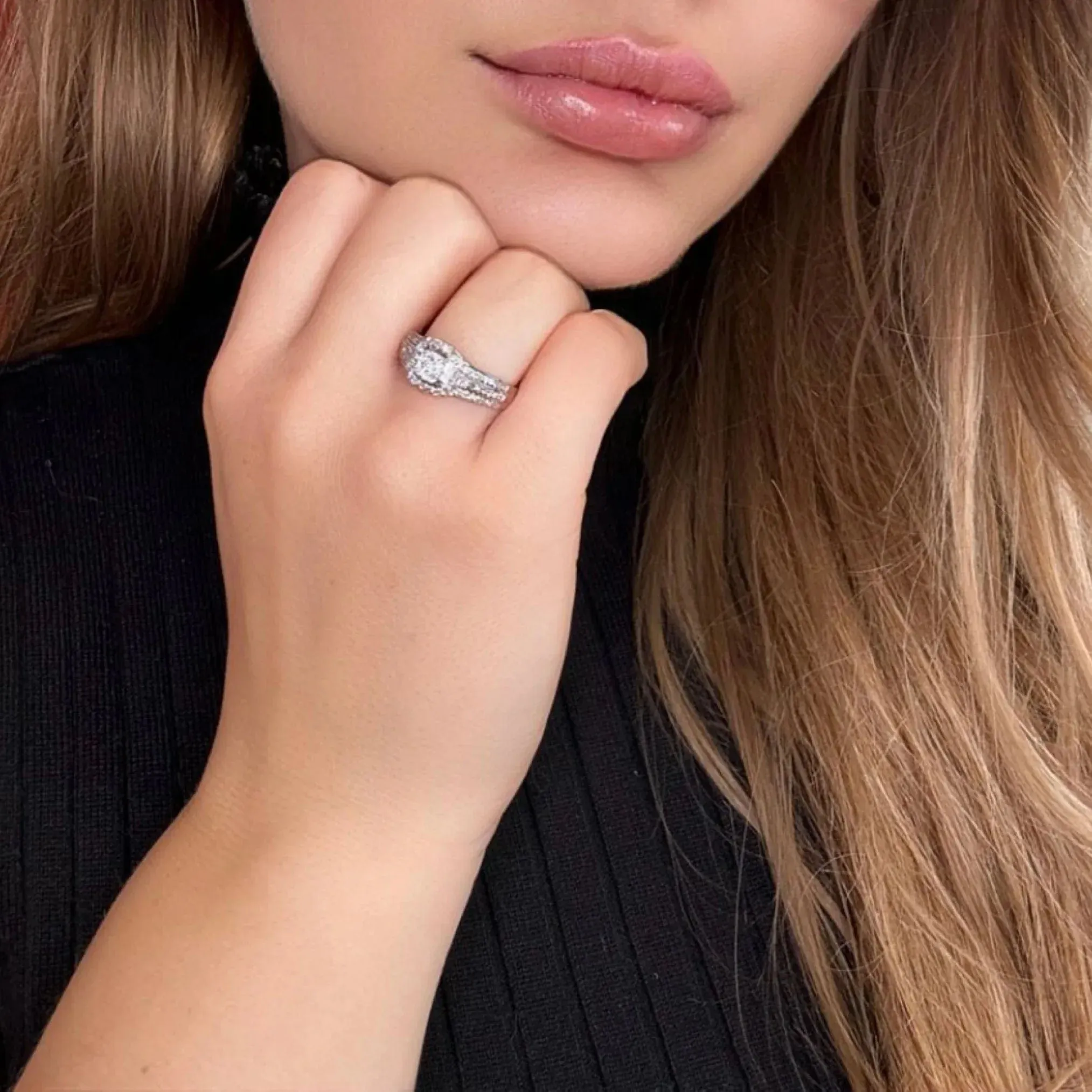 Bague Pavée Or Blanc & Diamants sold by 58 Facettes product image thumbnail 2