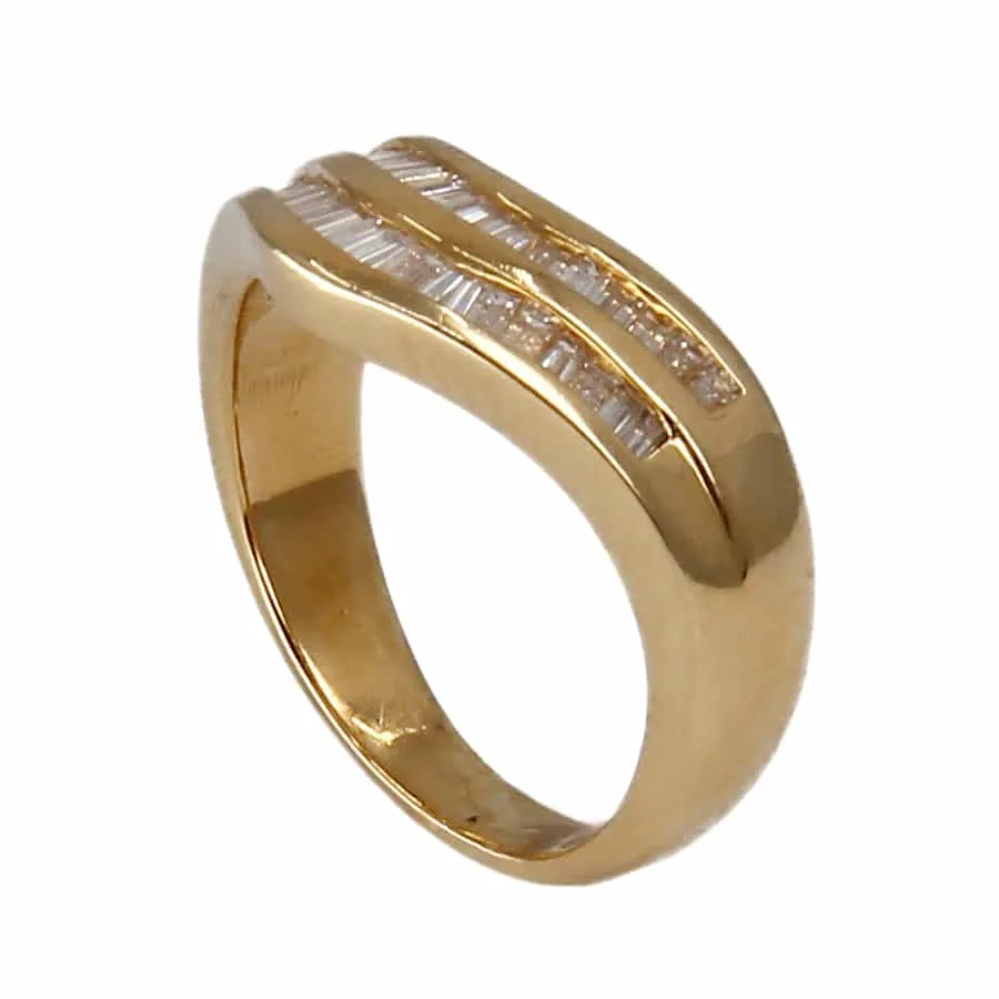 Bague vague en or jaune et diamant sold by 58 Facettes product image thumbnail 4