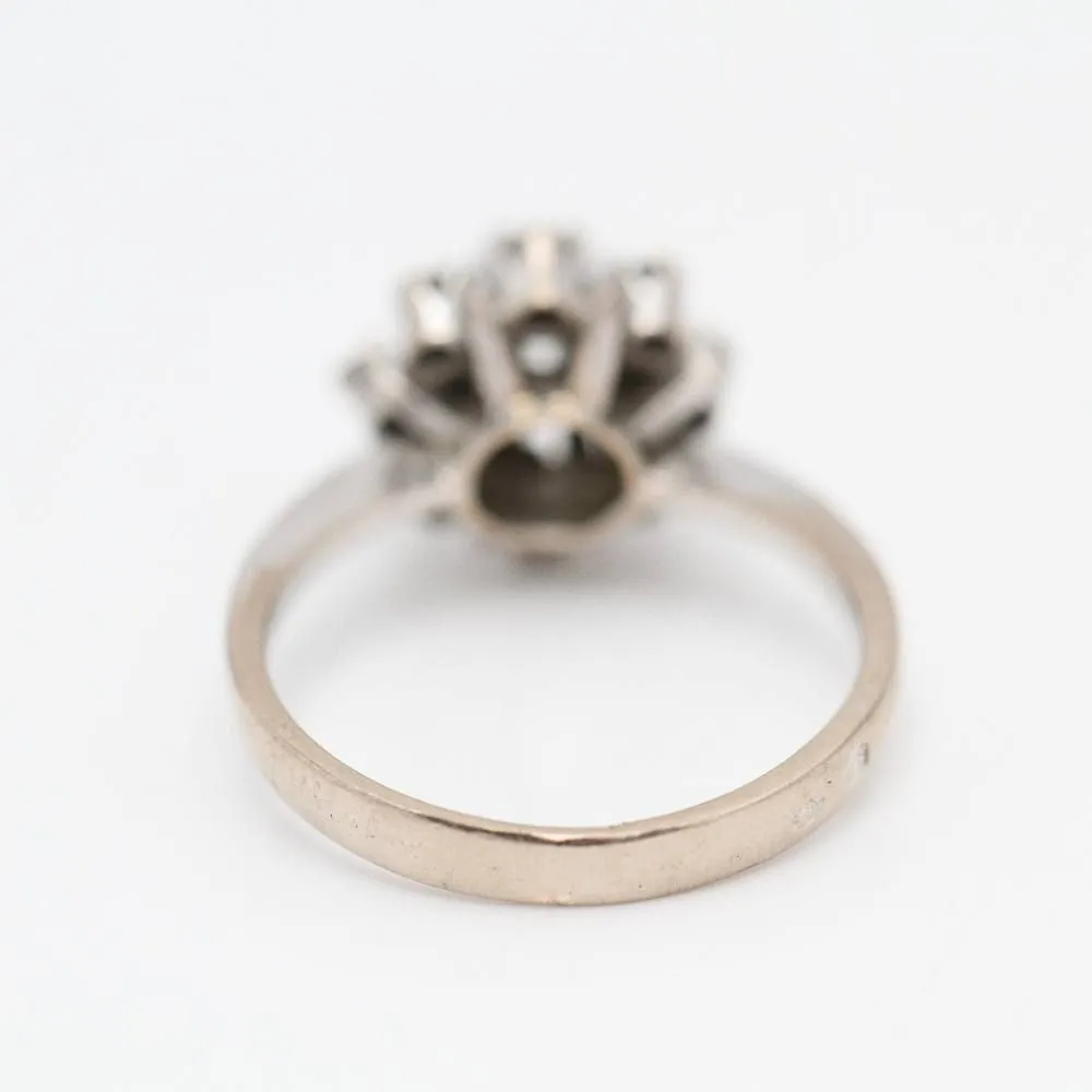 bague rosace en or blanc avec diamants sold by 58 Facettes product image thumbnail 3