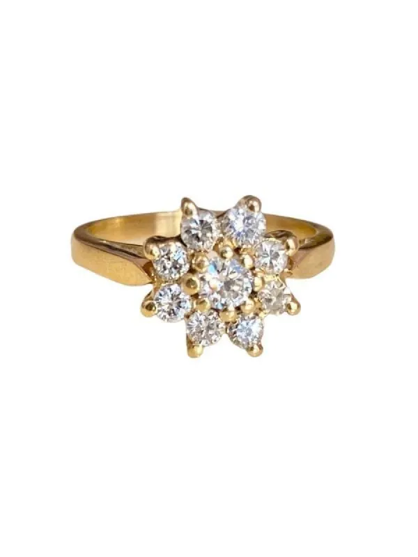 Bague Fleur or jaune et diamants sold by 58 Facettes