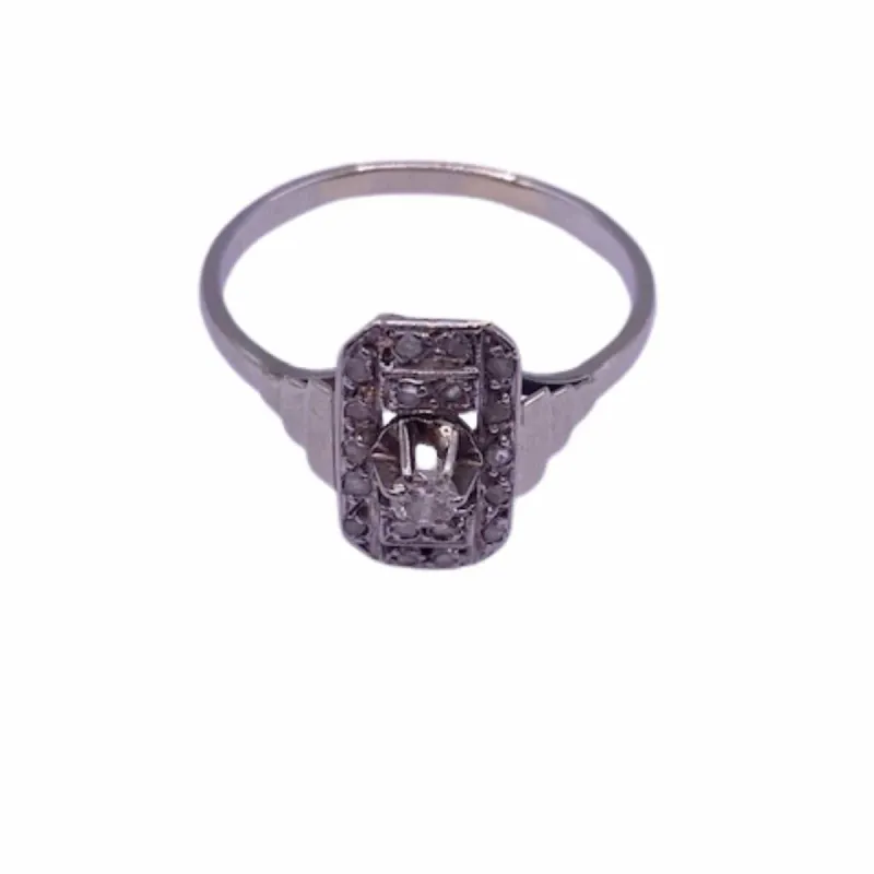 Bague Art Déco or blanc diamant sold by 58 Facettes