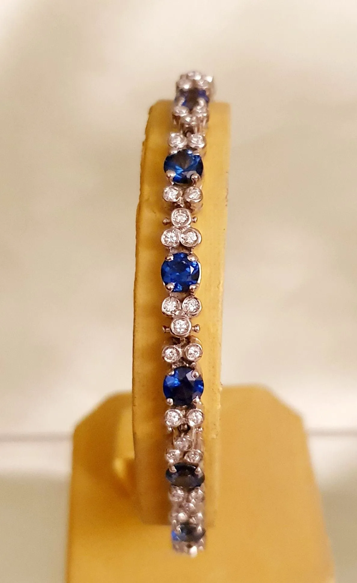 BRACELET SAPHIRS DIAMANTS sold by 58 Facettes product image thumbnail 2