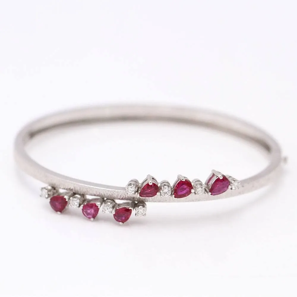 Bracelet Or blanc Diamants Rubis sold by 58 Facettes product image thumbnail 2