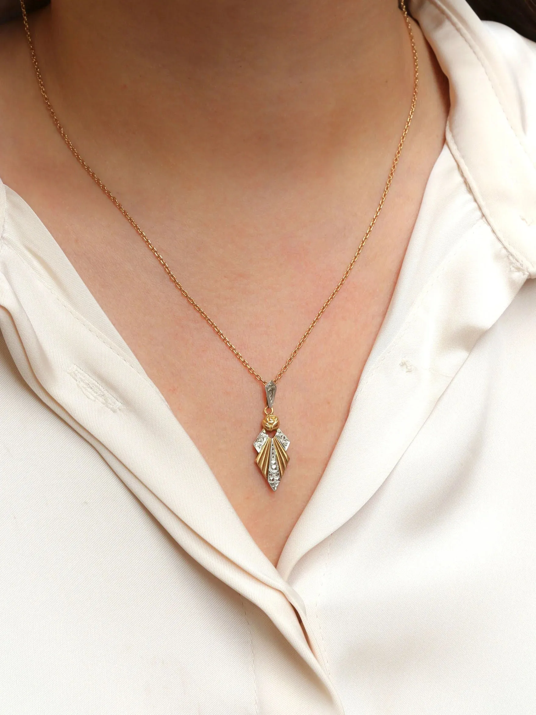 Pendentif Art Déco 2 ors sold by 58 Facettes product image thumbnail 2