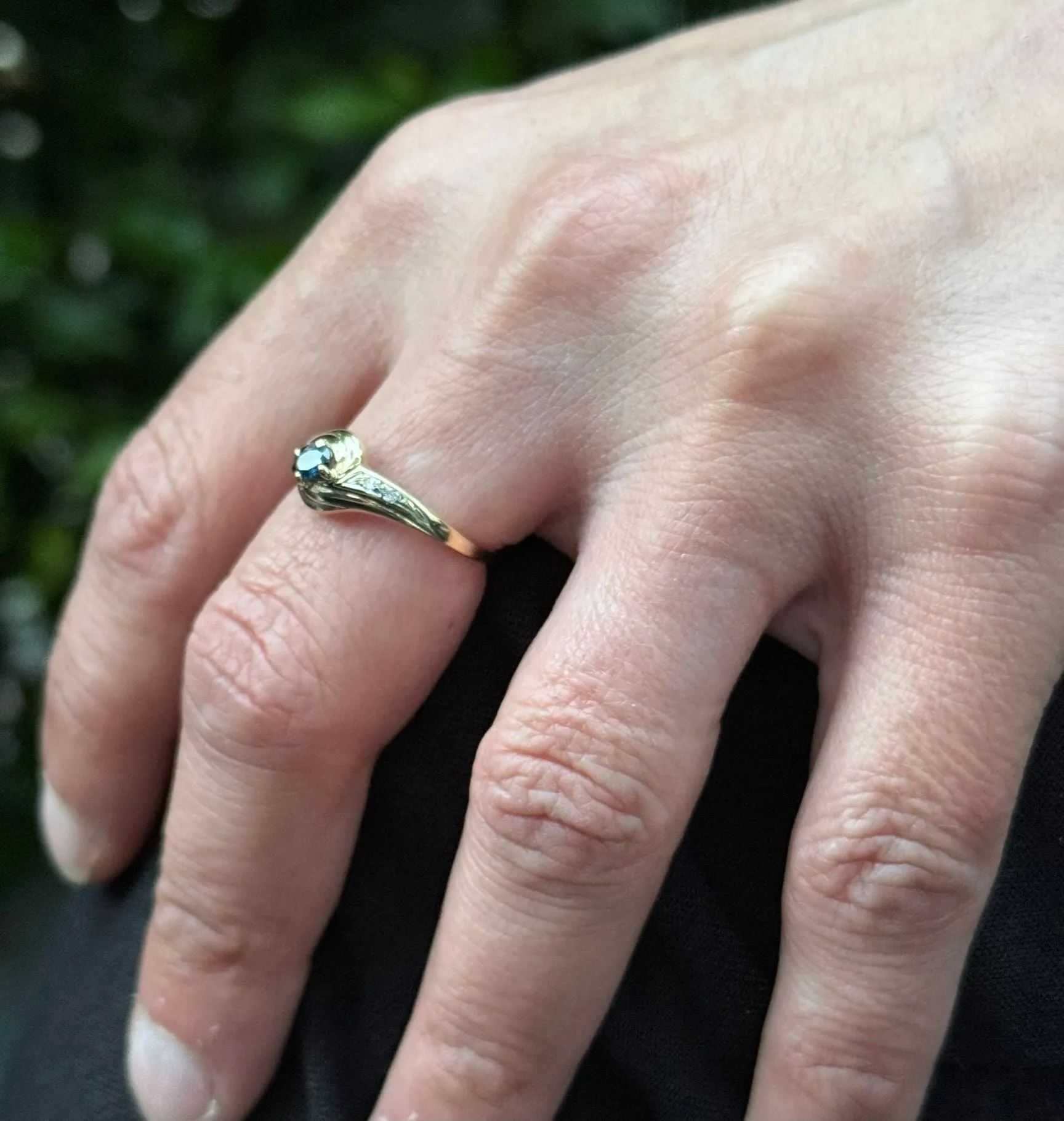 Bague or jaune diamants saphir sold by 58 Facettes product image thumbnail 2