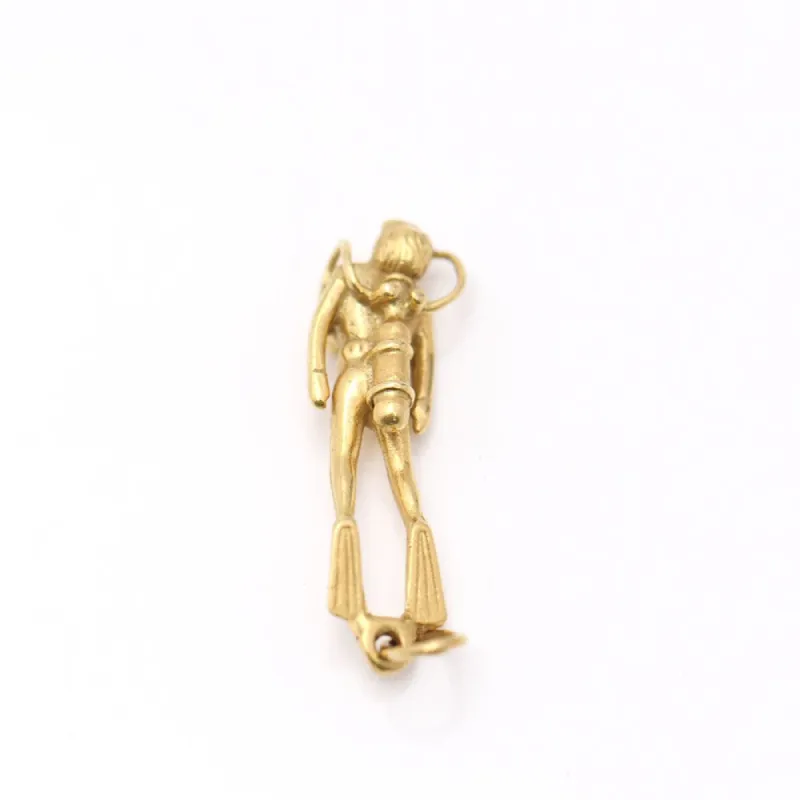 Pendentif plongeur en Or jaune sold by 58 Facettes