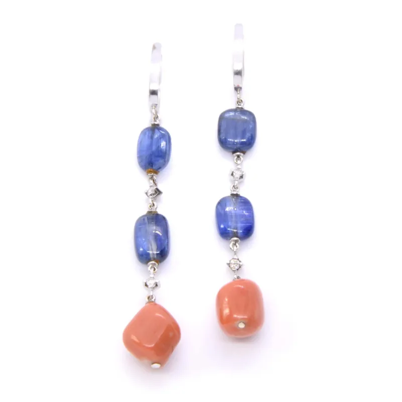 Paire de pendants d'oreilles tanzanite et corail sold by 58 Facettes