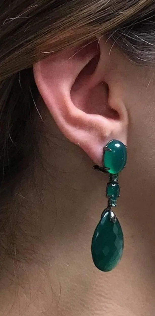 Boucles D'oreilles Chandelier Or Noir, Agate Verte Et Émeraude sold by 58 Facettes product image thumbnail 2