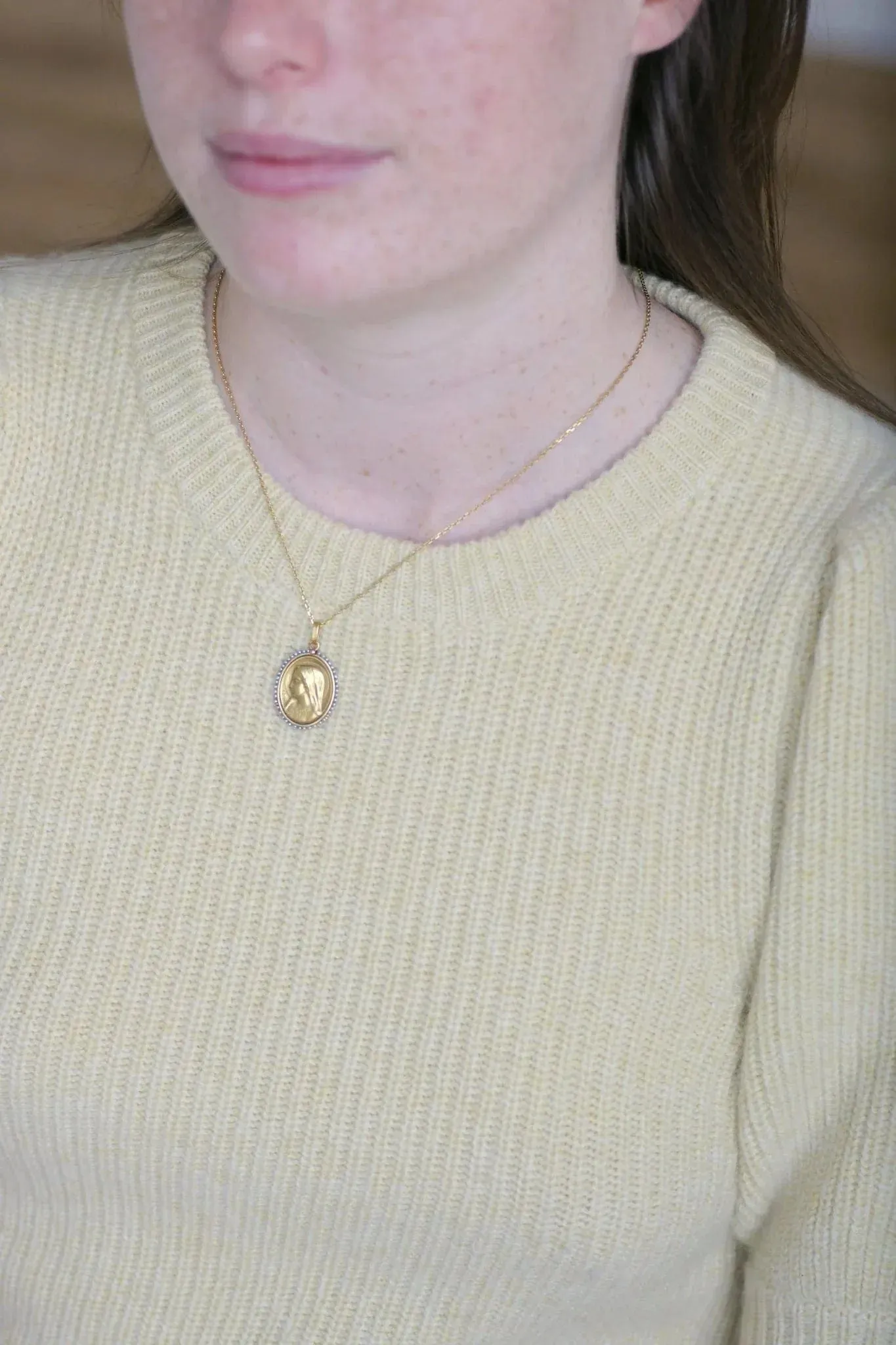 Dropsy - Médaille Vierge perles fines sold by 58 Facettes product image thumbnail 4
