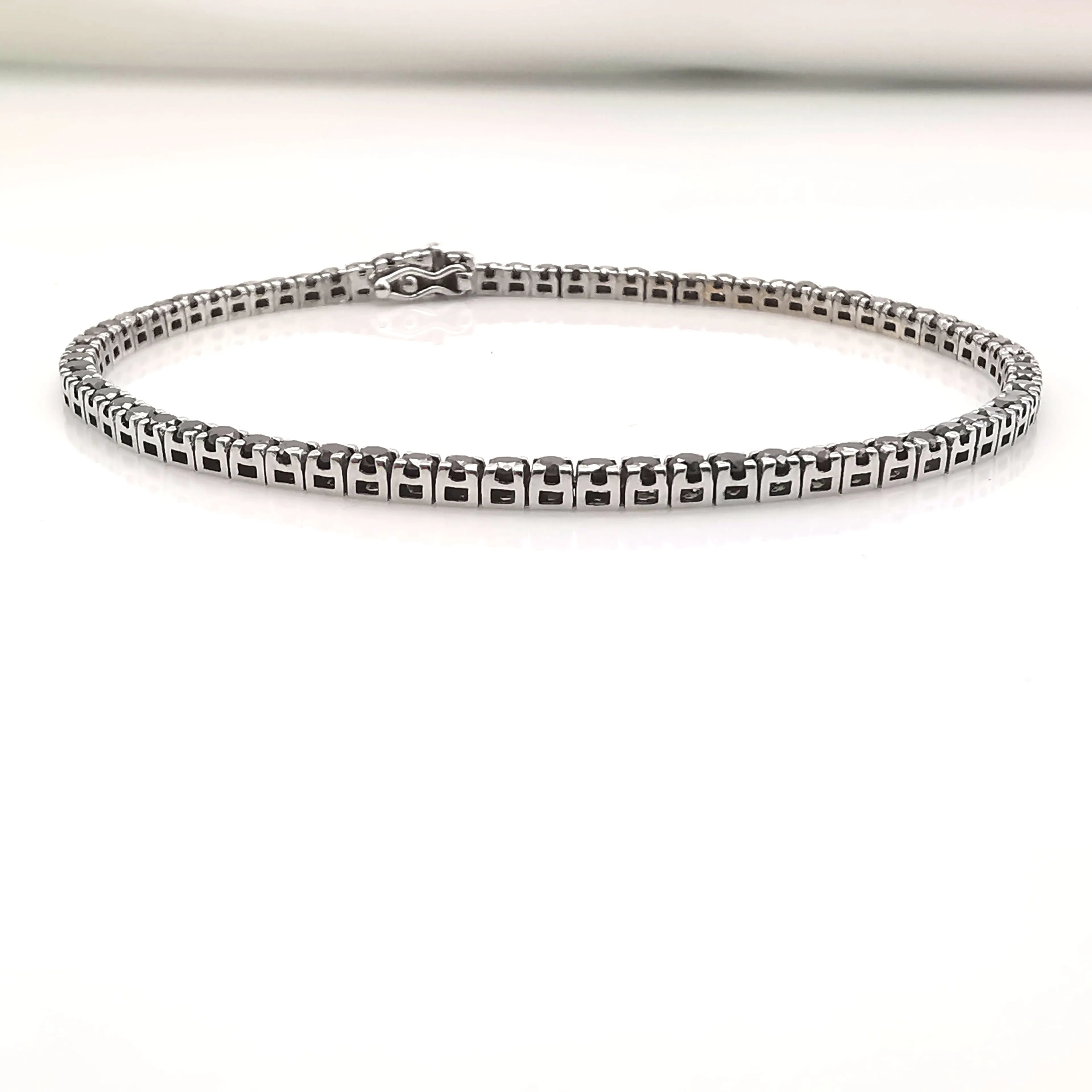 Bracelet ligne saphirs sold by 58 Facettes product image thumbnail 3
