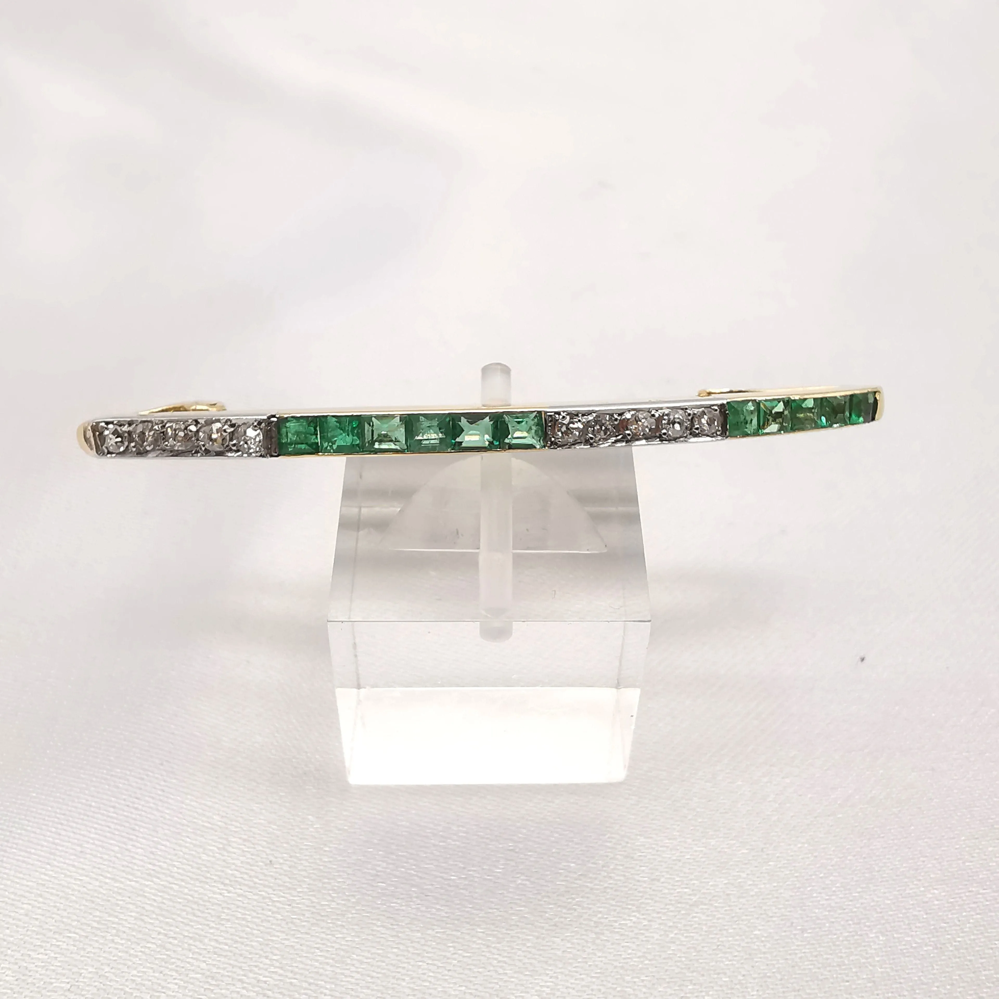 Ancienne broche or, émeraudes & diamants sold by 58 Facettes product image thumbnail 5