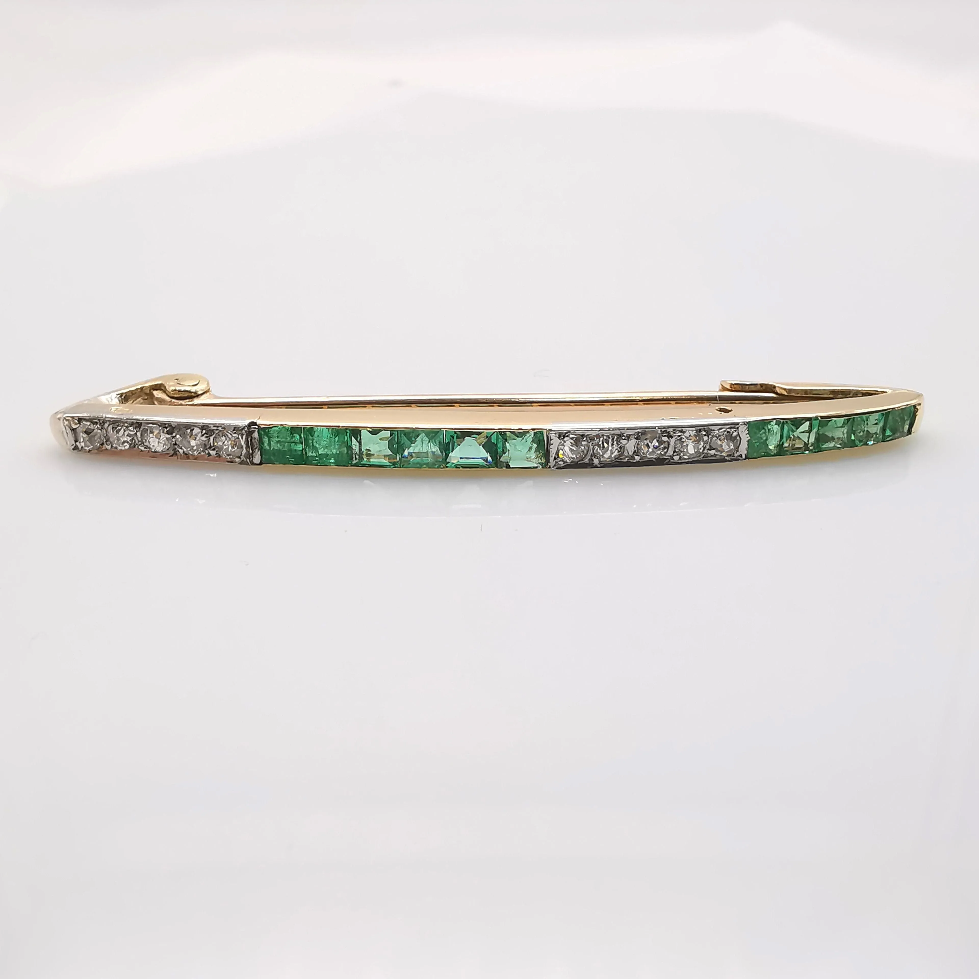 Ancienne broche or, émeraudes & diamants sold by 58 Facettes product image thumbnail 2