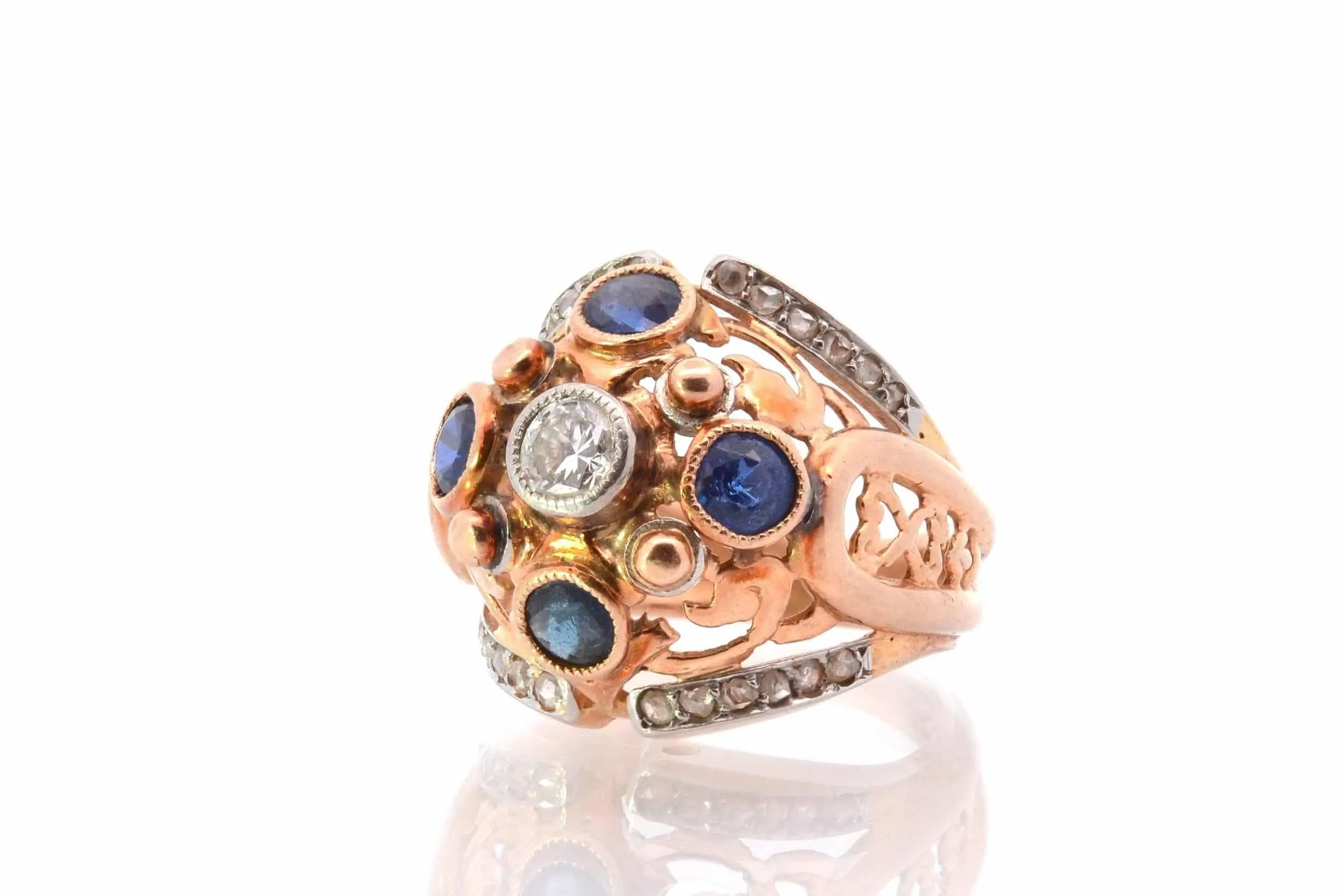 Bague dôme 1950 diamants et saphirs en or sold by 58 Facettes product image thumbnail 2
