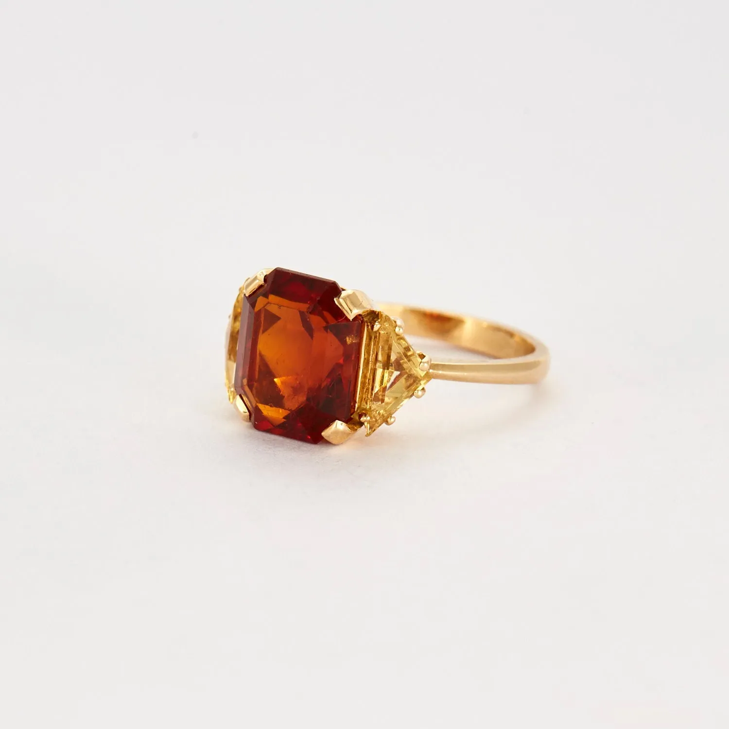 Bague en or jaune sertie de citrines sold by 58 Facettes product image thumbnail 4