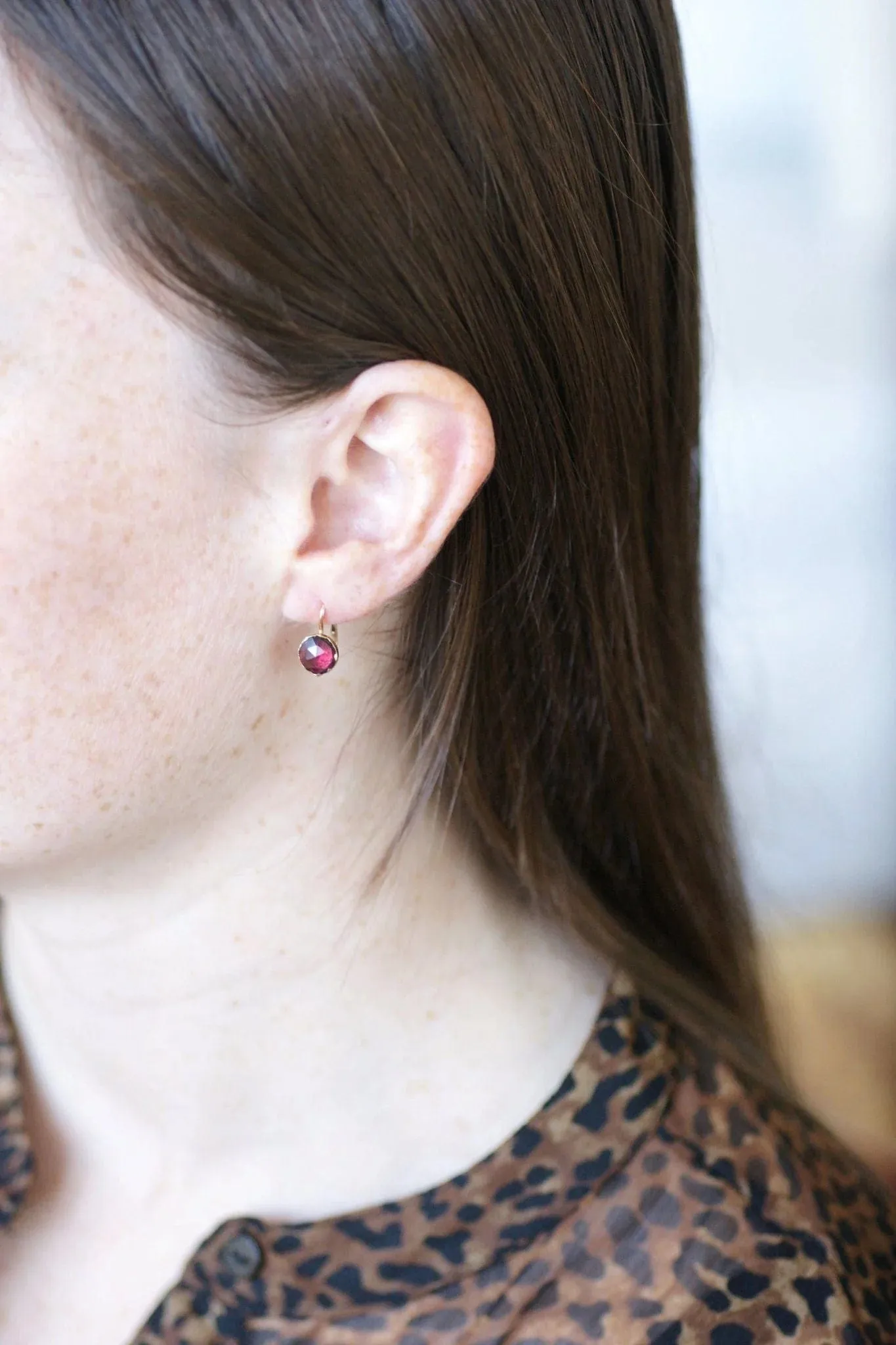 Dormeuses anciennes or et grenats sold by 58 Facettes product image thumbnail 2