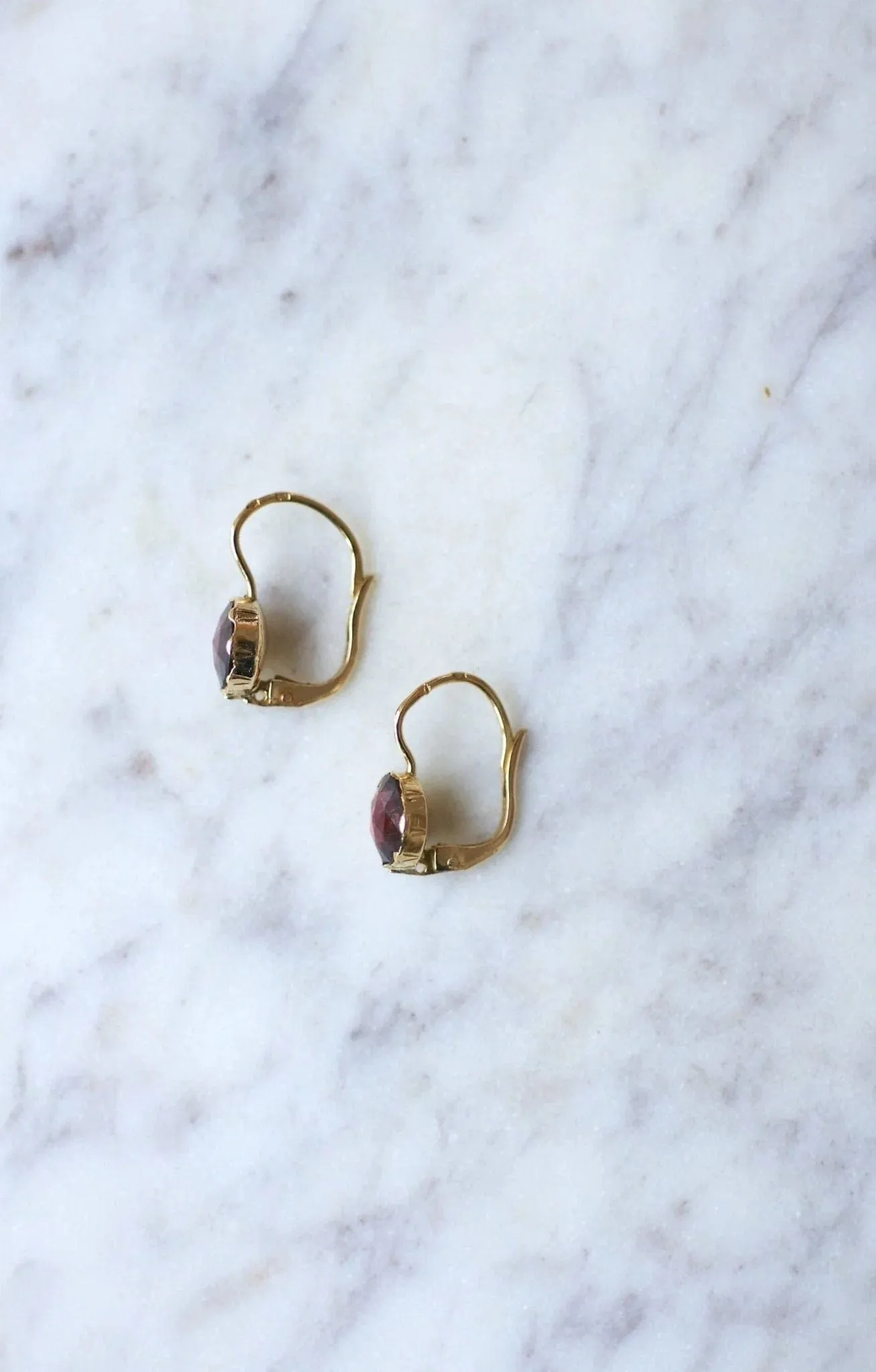 Dormeuses anciennes or et grenats sold by 58 Facettes product image thumbnail 4