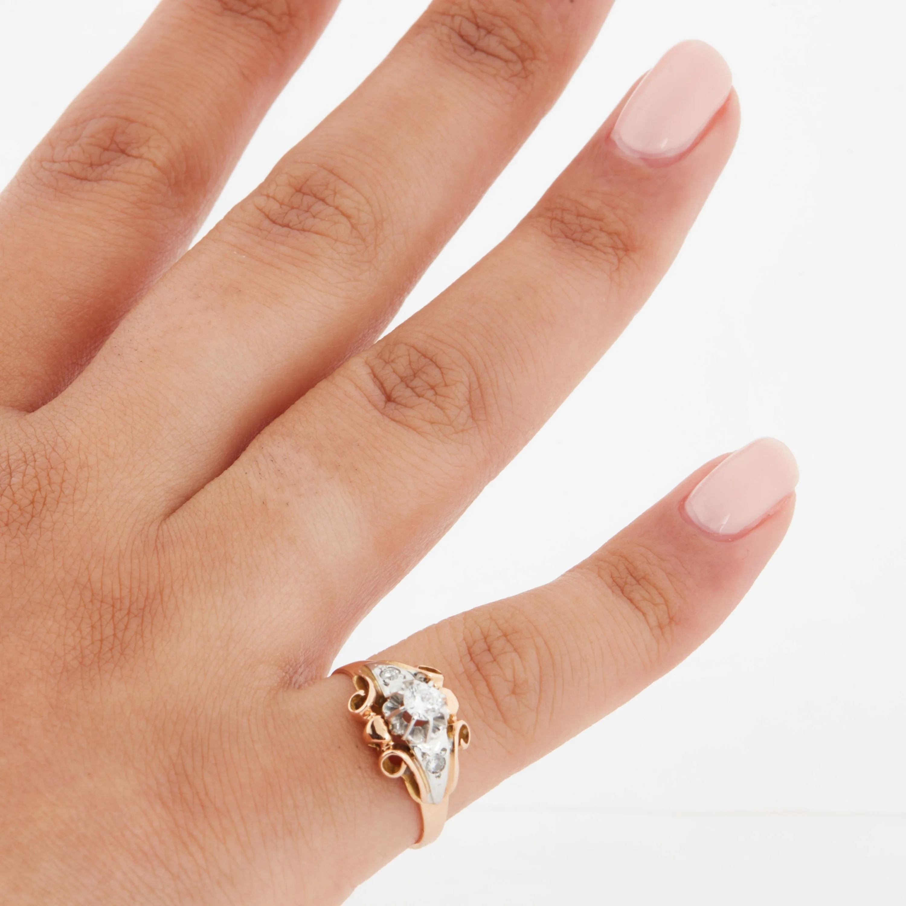 Bague en or rose et blanc 18 carats avec diamants sold by 58 Facettes product image thumbnail 4